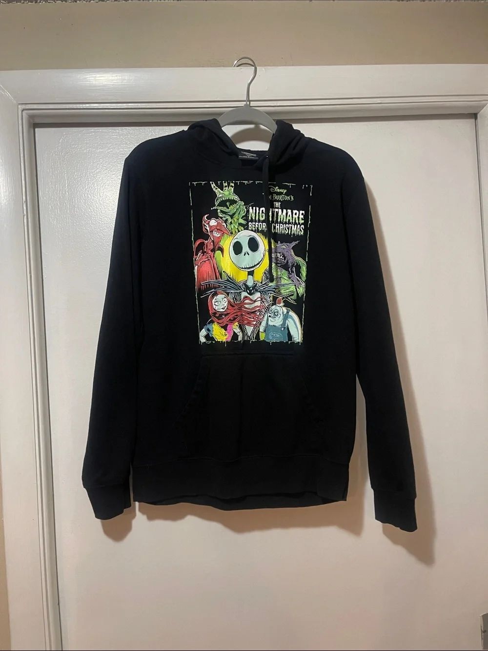 Hot Topic Black Nightmare Before Christmas Graphic Crewneck medium